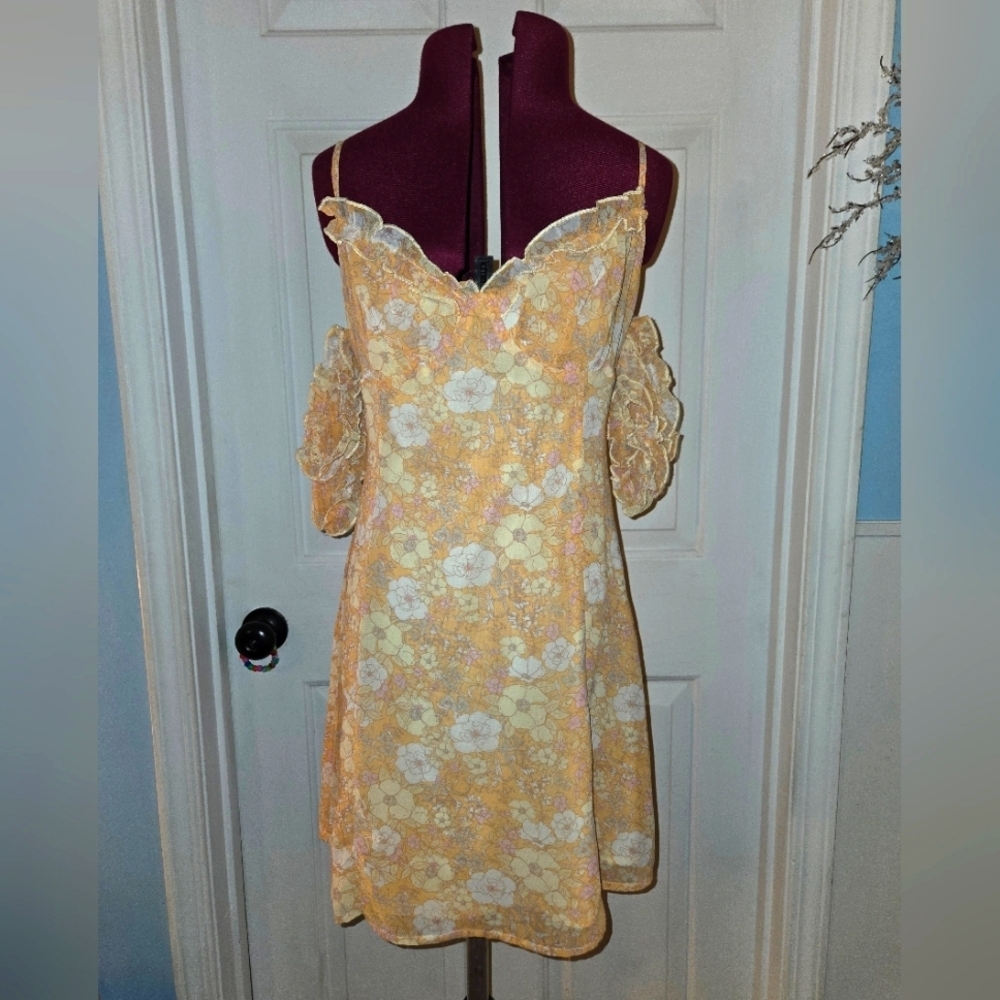 Le Lis Orange Floral Off Shoulder Ruffle Cami Mini Small Dress